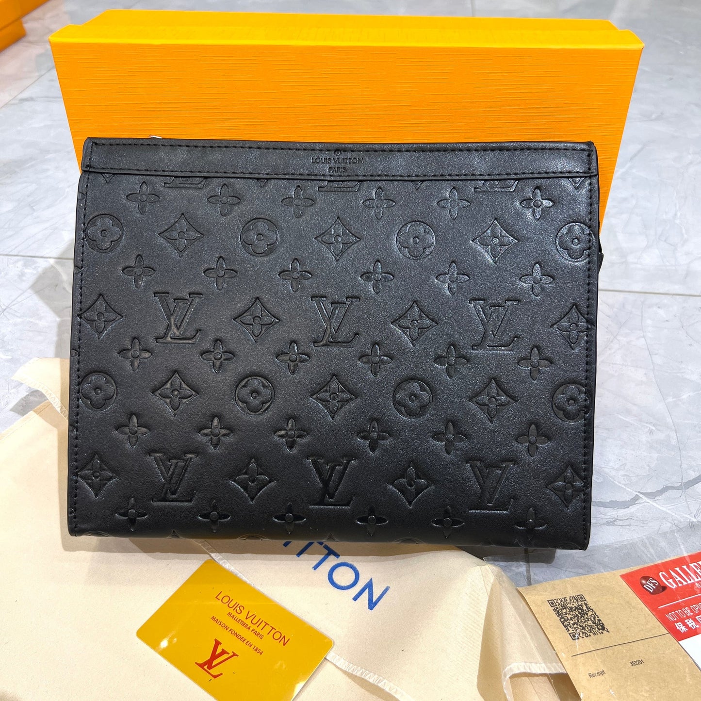 Sale Trendy pouch premium Bag with box Trendy pouch premium Bag with box Trendy pouch premium Bag with box
