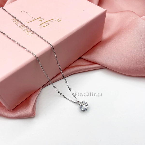 Branded necklace